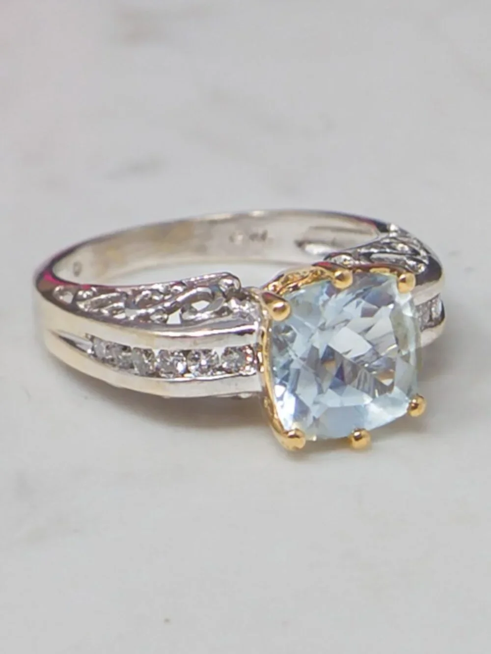 14K Two Tone Gold Aquamarine Diamond Ring approx. 2ct Cushion Size 6.5